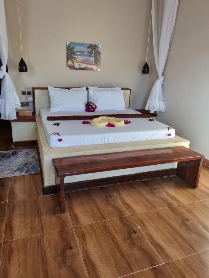 Mafia Dream Hotel Килиндони Экстерьер фото