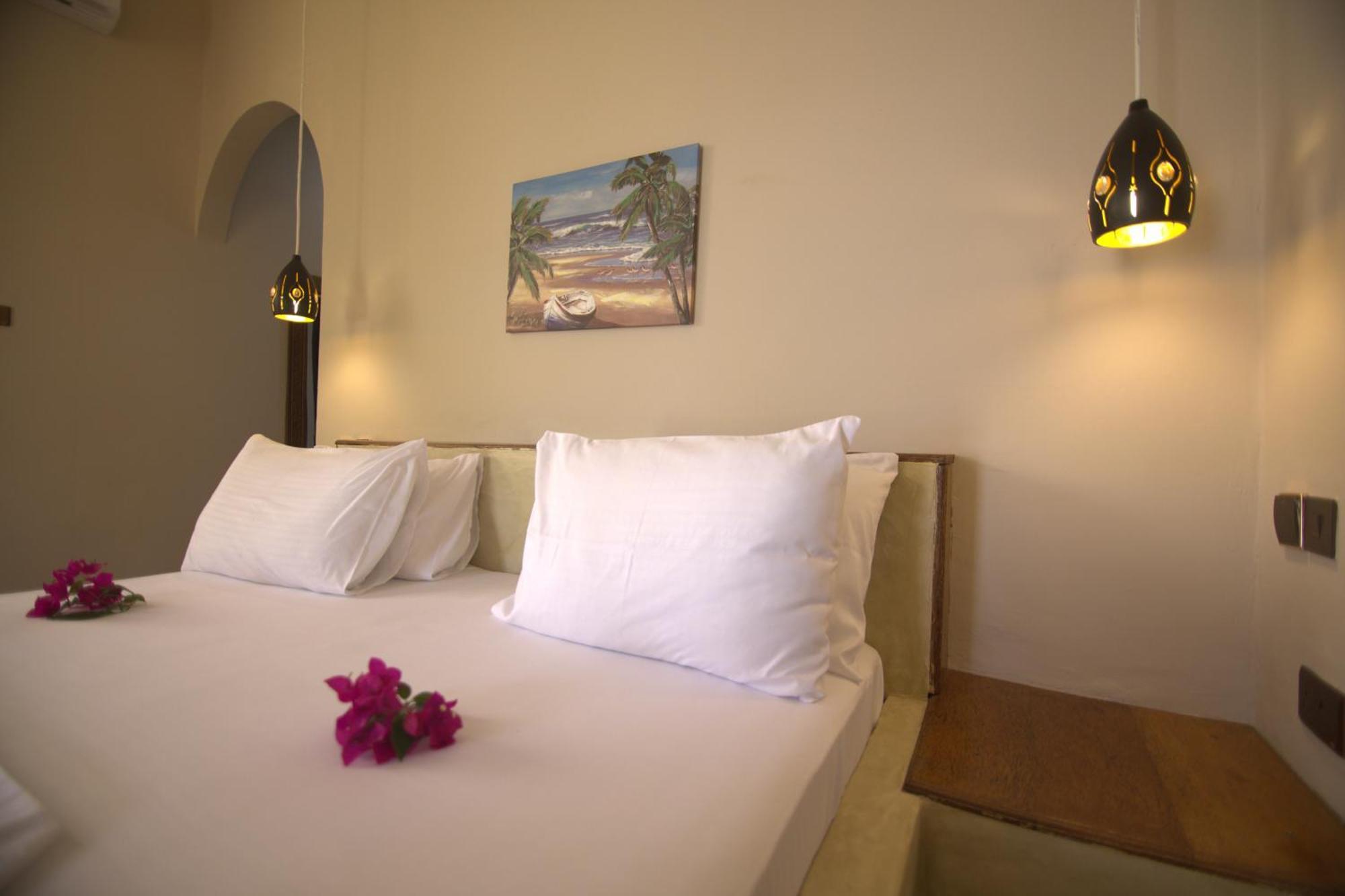 Mafia Dream Hotel Килиндони Экстерьер фото